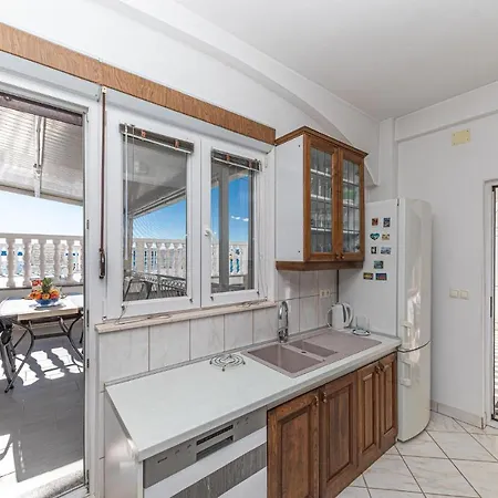 One-bedroom In Kastel Kambelovac